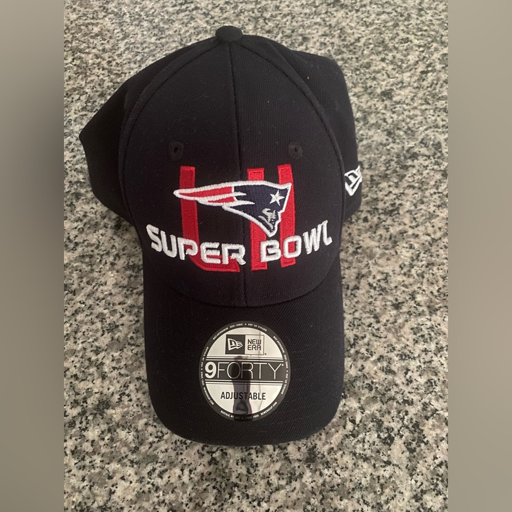 Brand new never worn New England Patriots Super Bowl Cap.